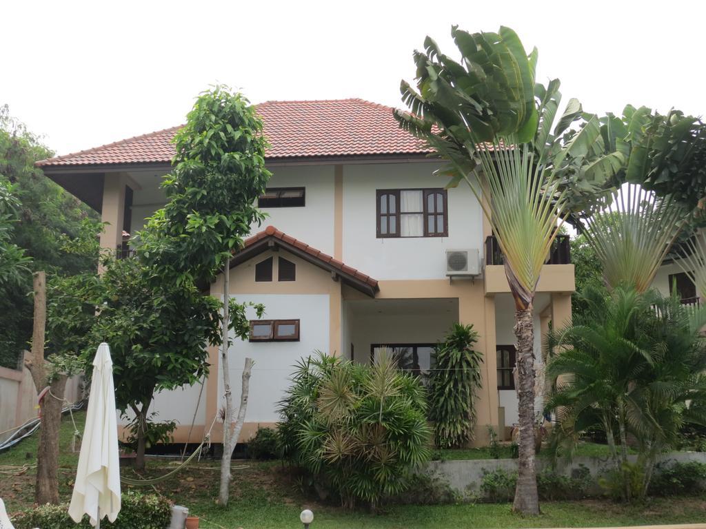 Baan Jasmin Village Choeng Mon Room photo